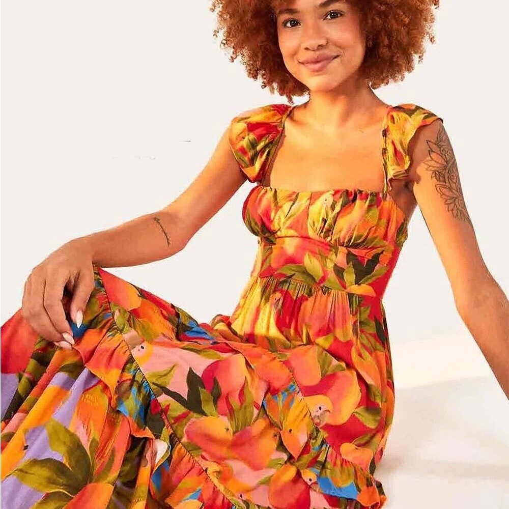 Brand new farm Rio maxi dress. Size M. I bought it in Brazil and never wore it.